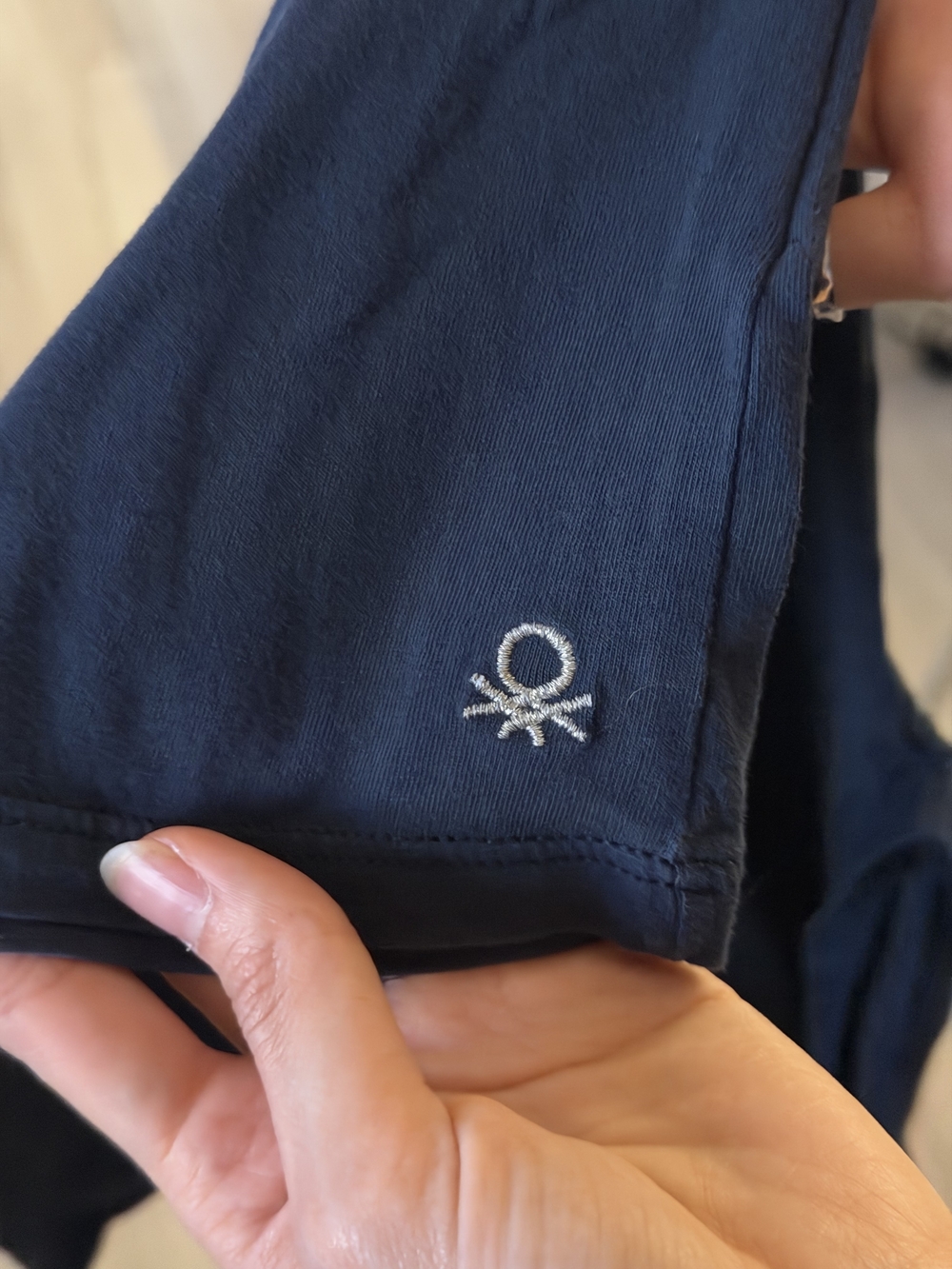 United Colors Of Benetton Navy T shier - Picture 3 of 4